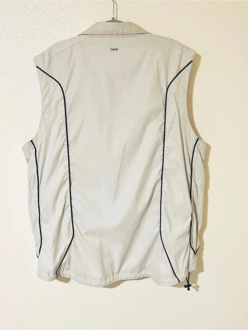 Y2K IZOD XFG Men’s Cream Vest with Black Piping Size XL